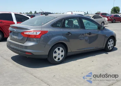 2014 Ford Focus S from USA, damaged, VIN 1FADP3E25EL176675
